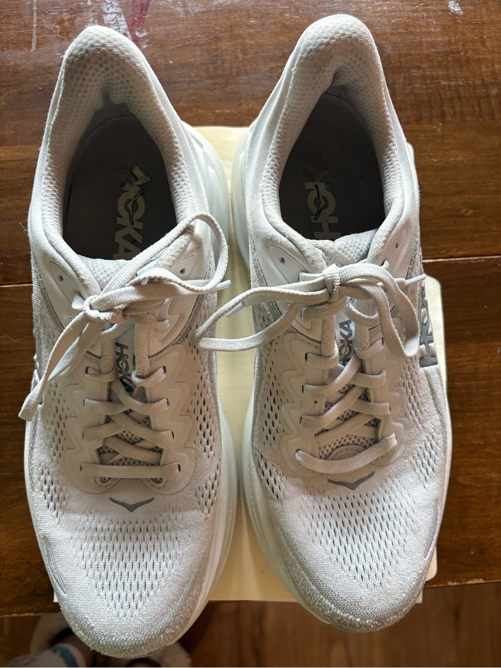HOKA Bondi 9 Women’s shoe Size 10B